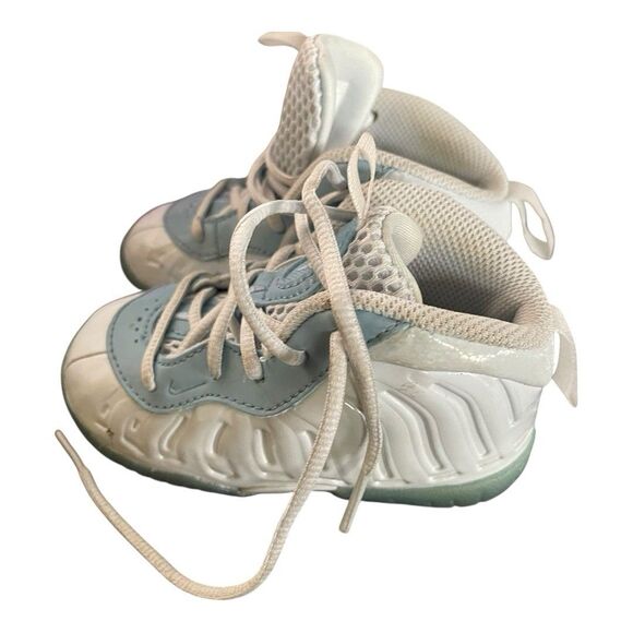 Nike Little Posite One Toddler Basketball Shoes Size 6C Light Blue DM1094-400 - Picture 4 of 9